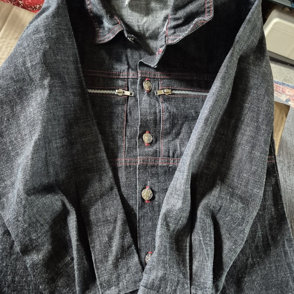 Annie Black Jean Jacket with Red Stitching - Picture 5 of 8